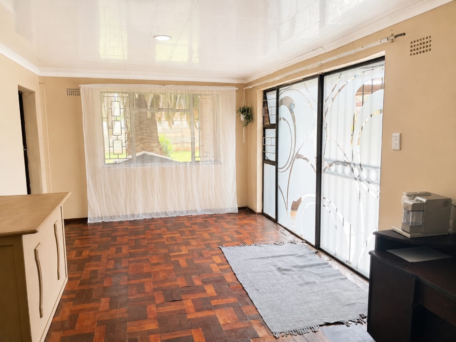 5 Bedroom Property for Sale in St Helena Free State